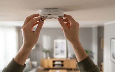 Remplacement pile détecteur de fumée : le locataire paie ?